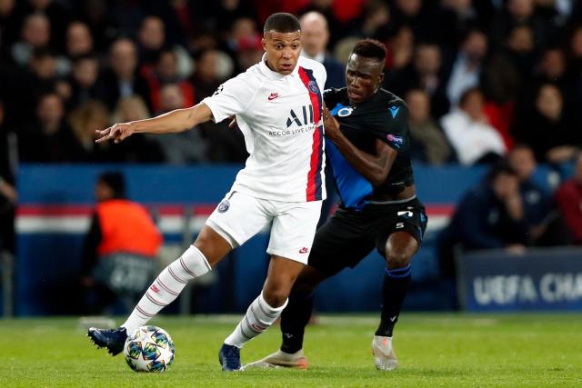 媒体人：篮协已经联系华裔后卫协商入籍办理